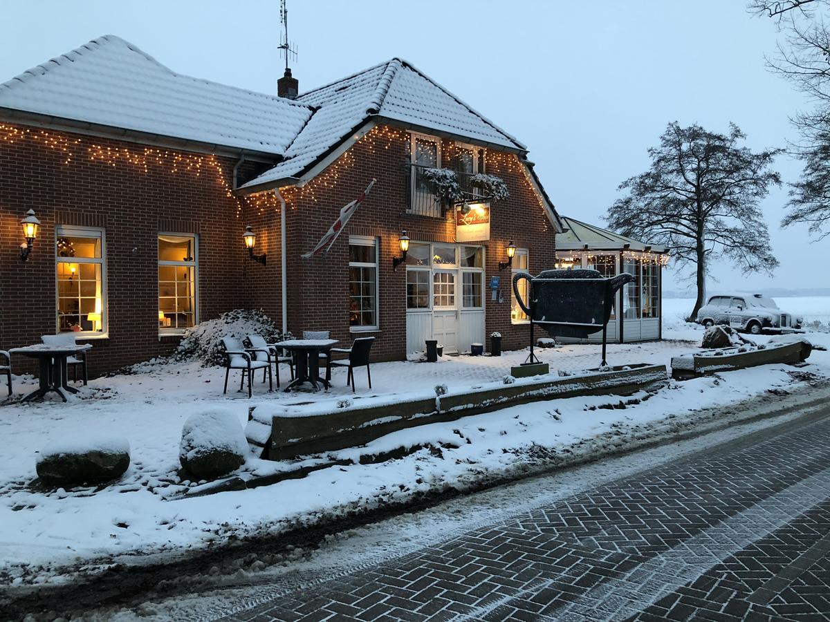 Lucy'S Inn Eesergroen Exterior foto