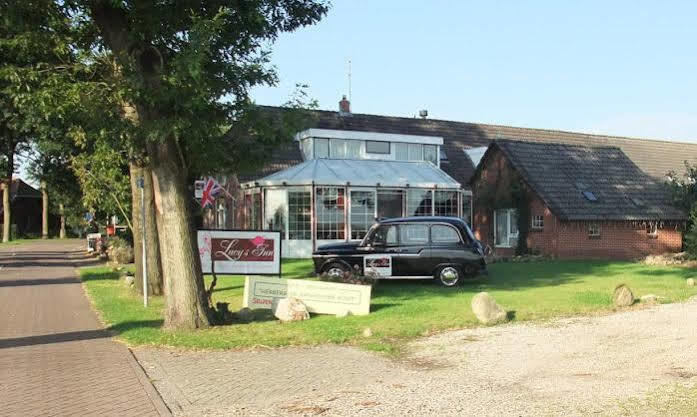 Lucy'S Inn Eesergroen Exterior foto